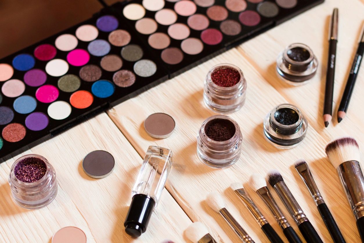 Professional makeup artist set